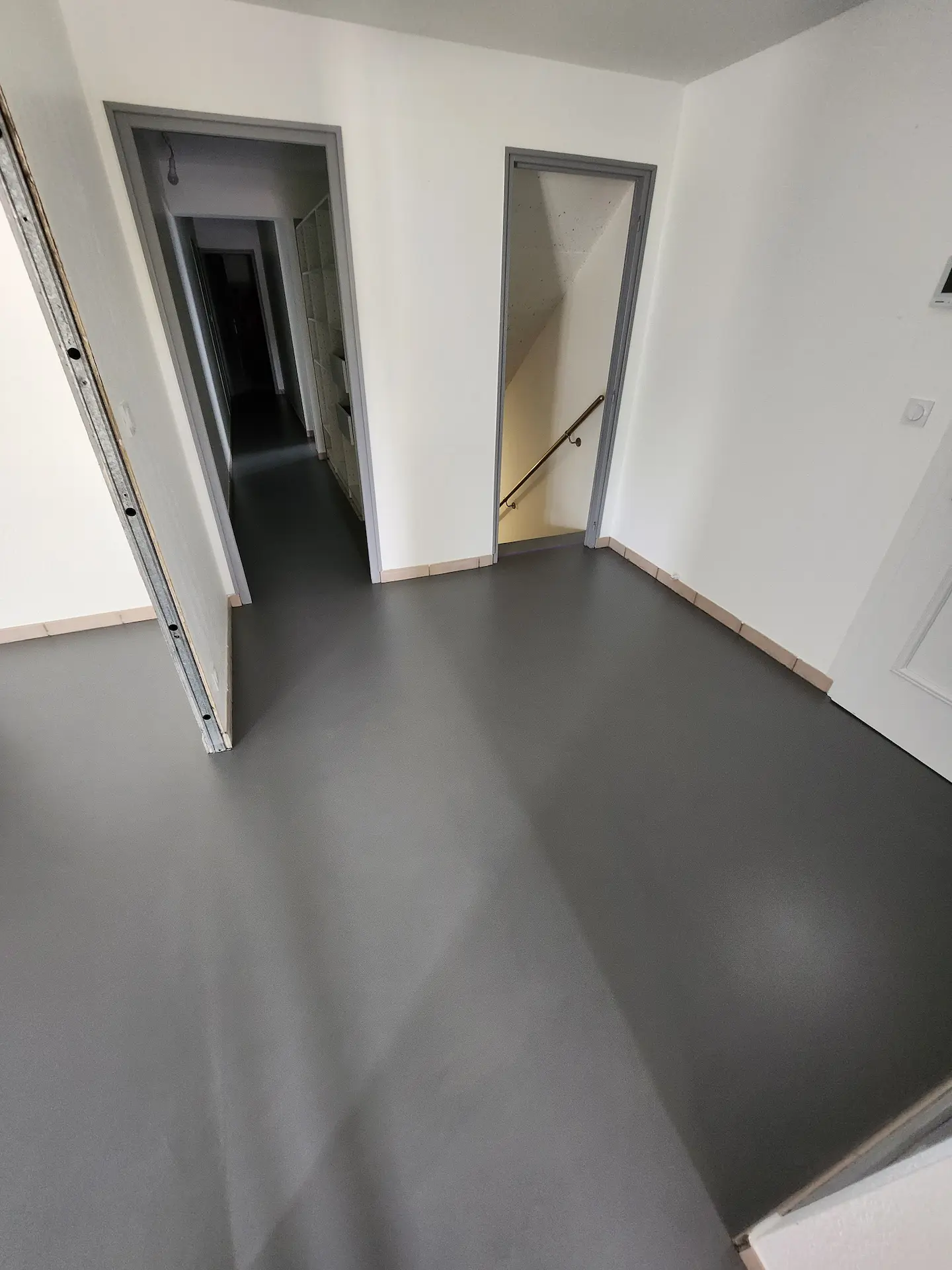 BOURG DE PEAGE HORTEZ Richard 6. couleur graphite